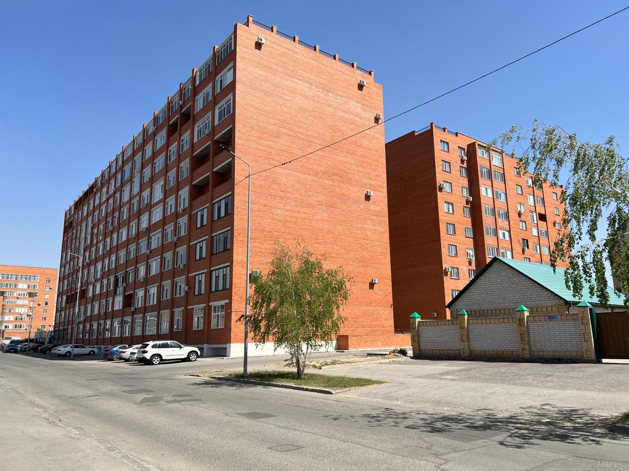 Квартира Smart В Новом Доме Pavlodar Buitenkant foto